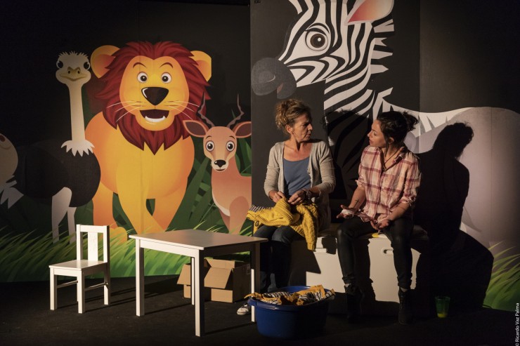 Un éléphant dans la pièce: „Rabbit Hole“ est une pièce en partie poignante sur le deuil