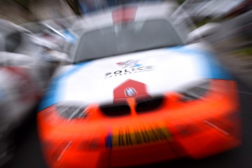 Gestohlene Kreditkarte: Polizei nimmt unehrliches Paar fest