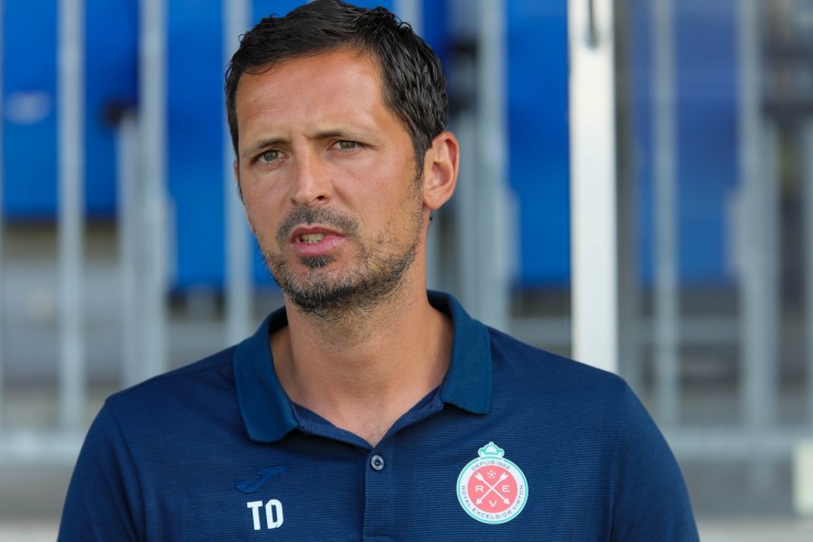 Excelsior Virton / Dino Toppmöller schmeißt als Trainer hin