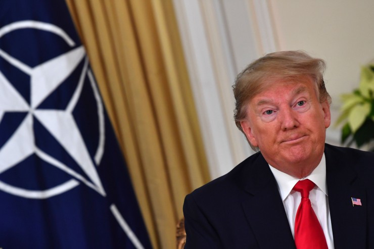 NATO / Trump maßregelt Macron und erneuert Kritik an Deutschland