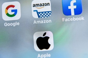 Internet / Eine Steuer für Google, Amazon, Facebook und Apple