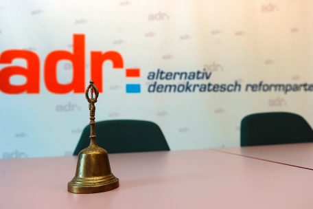 Editorial / In die Falle getappt – Wie die Medien zum PR-Erfolg der ADR beitragen