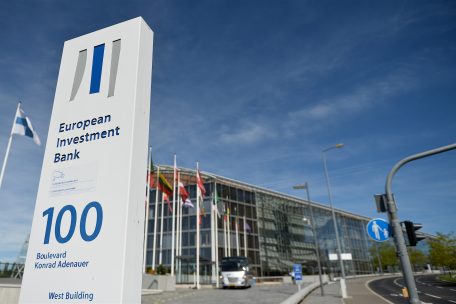 Klimawandel / Europäische Investitionsbank kritisiert langsame Reaktionen der Wirtschaft