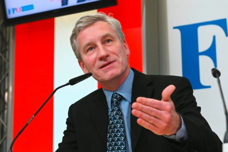 Österreich / Untauglicher FPÖ-Reinwaschungsversuch mit Historikerbericht