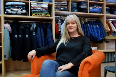 Chantal Geisen aus Frisingen. Als Präsidentin von „Hëllefe mat Häerz“ zeigt die Geschäftsfrau, dass Hilfsbereitschaft kein leeres Wort ist.