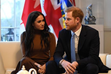 „Megxit“ / Queen stimmt „Periode des Übergangs“ auf Krisentreffen mit Harry zu
