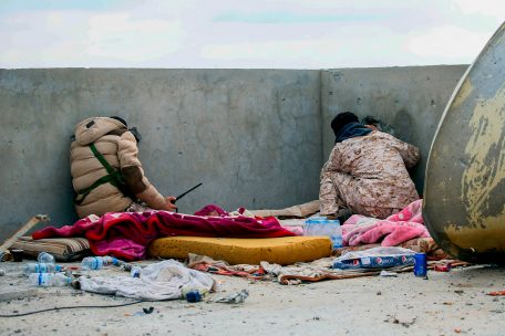 Libyen / Widersacher treffen sich in Moskau, Strippenzieher verabreden sich für Berlin