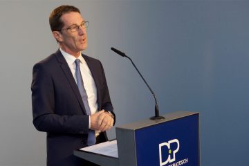 DP-Fraktionschef / Eugène Berger liegt auf der Intensivstation 