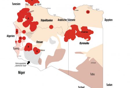 Die drei Regionen Tripolitanien, Kyrenaika und Fessan bestimmen weiterhin, wie das Herz Libyens pocht. Die Truppen Haftars kontrollieren den ganzen Osten und weite Teile des S&uuml;dens und belagern seit Monaten die Hauptstadt Tripolis, wo Ministerpr&auml;sident al-Sarradsch von vier Milizen verteidigt wird. Tuareg und Tubu sind nicht-arabische Minderheiten in dem rohstoffreichen W&uuml;stenstaat.