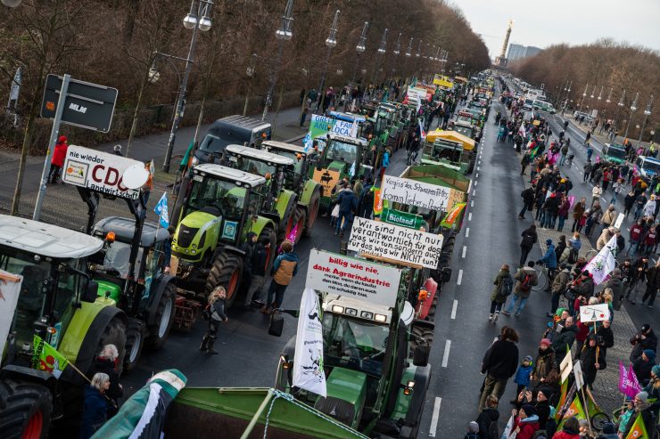 „Grüne Woche“ / Zehntausende fordern Agrarwende – Romain Schneider wirbt für gegenseitiges Verständnis