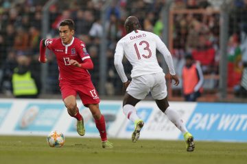 Fußball / Karlsruher SC will Dirk Carlson nicht ziehen lassen