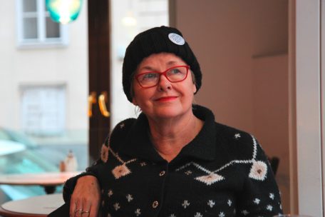 Monika Salzer hat mit &bdquo;Omas gegen rechts. Warum wir f&uuml;r die Zukunft unserer Enkel k&auml;mpfen&ldquo; auch ein Buch &uuml;ber ihr Engagement verfasst.&nbsp;