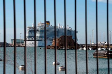 Coronavirus / Verdacht auf Corona-Virus auf einem Kreuzfahrtschiff vor Italien wurde von Tests nicht bestätigt