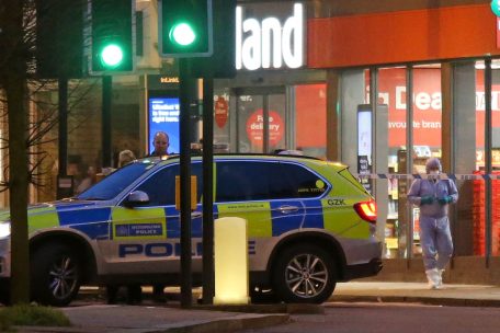 Großbritannien / Drei Verletzte bei Terrorattacke in London - Täter erschossen