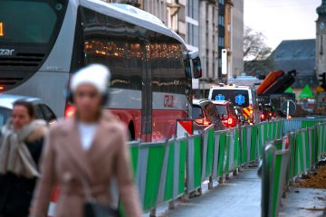 Editorial / Wenn Rollstuhlfahrer auf der Straße landen