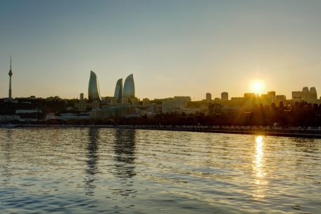 Nicht gern gesehen waren die Liveaufnahmen in den Stra&szlig;en Aserbaidschans