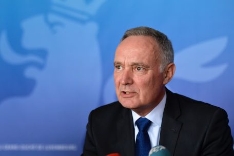 Interview / General Tom Middendorp warnt in Luxemburg vor dem Klimawandel als Sicherheitsrisiko