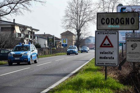 Zehntausende in Quarantäne / Italien sperrt wegen Coronavirus Gemeinden ab