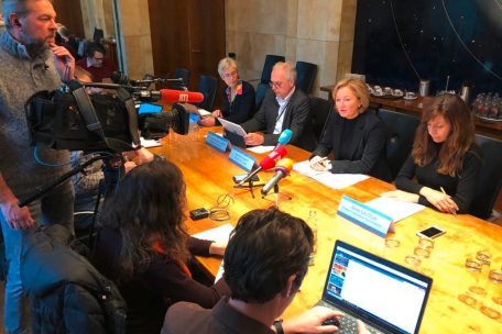 Pressekonferenz / Regierung: Kein Zwangsurlaub wegen Coronavirus in Luxemburg