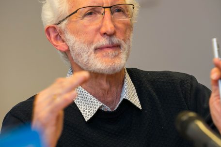 La bataille des chiffres / Les leçons du camp du Ban Saint-Jean, le plus grand mouroir nazi de France