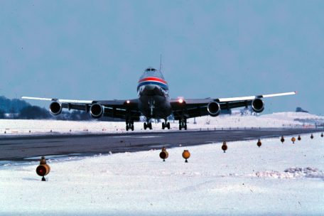 Die erste Landung einer Boeing 747-200