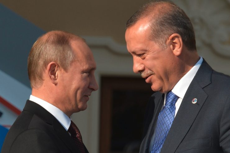 Nahost / Putin spricht mit Erdogan in Moskau über Eskalation in Idlib