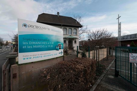 Coronavirus / Göttliche Infektion aus dem Elsass: Evangelische Freikirche Infektionsherd für Covid-19