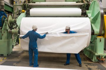 Luxemburg / Hochbetrieb bei Hersteller von Schutzanzügen gegen Coronavirus