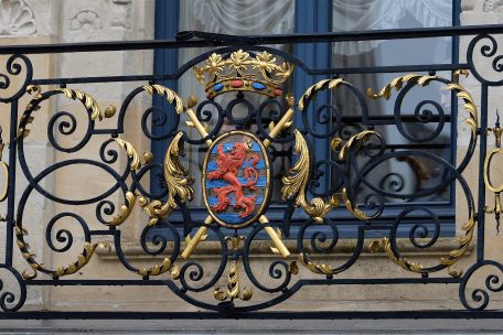 Hof / Zwei Sonderberater sollen die Reformen des Waringo-Berichts definieren