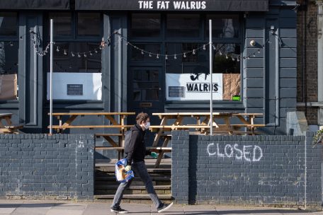 Coronakrise / Experten: Pandemie kann Großbritannien schlimmer als Italien treffen