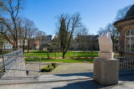 Das Betreten der Grünflächen ist in Differdingen seit einer Woche verboten