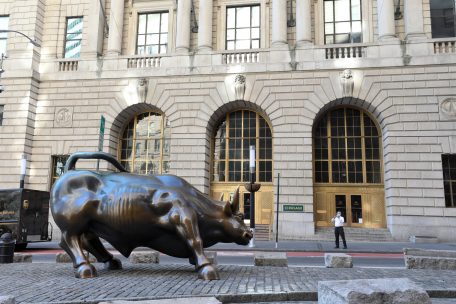 Corona und das Privileg / Wie die Reichen mit der Krise umgehen