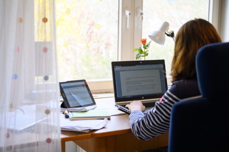 Corona-Krise / „Schoul doheem“, aber wie lange noch? Meisch will bis zum Ende der Woche Klarheit schaffen