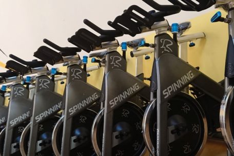 Normalerweise stehen 36 R&auml;der im Fitnessstudio zur Verf&uuml;gung