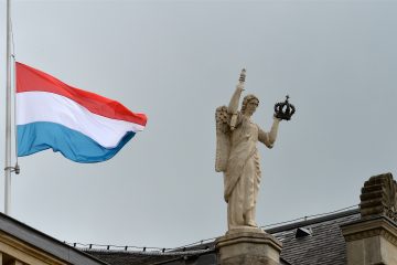 Coronavirus / Der Onkel von Großherzogin Maria Teresa erliegt Covid-19