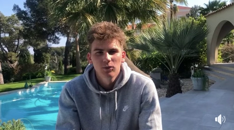 Fußball / FLF-Nationalspieler bedanken sich