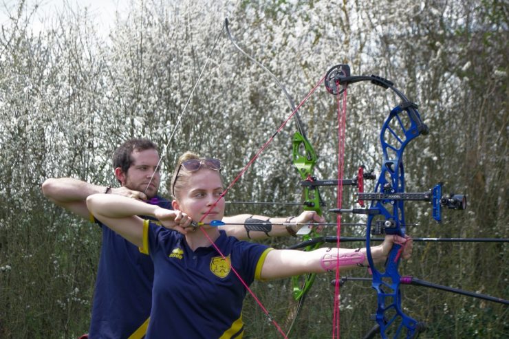 Mariya Shkolna und Pit Klein / Das Bogenschützenpaar ist gemeinsam stärker