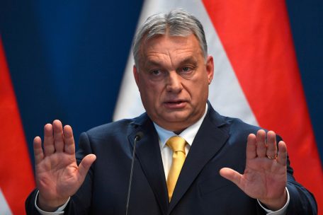 Viktor Orban und sein aktuelles politisches Gebaren wurde vom Luxemburger Parlament verurteilt, nur die ADR und ihr Vertreter Kartheiser halten dem Rechtsextremen die Treue