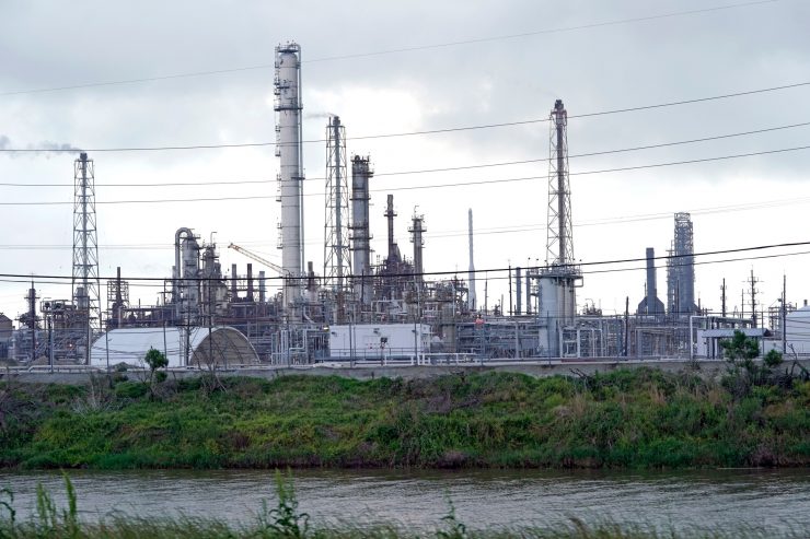 Corona-Krise / US-Ölpreis stürzt vor Kontraktwechsel ab und ist erstmals in der Geschichte negativ