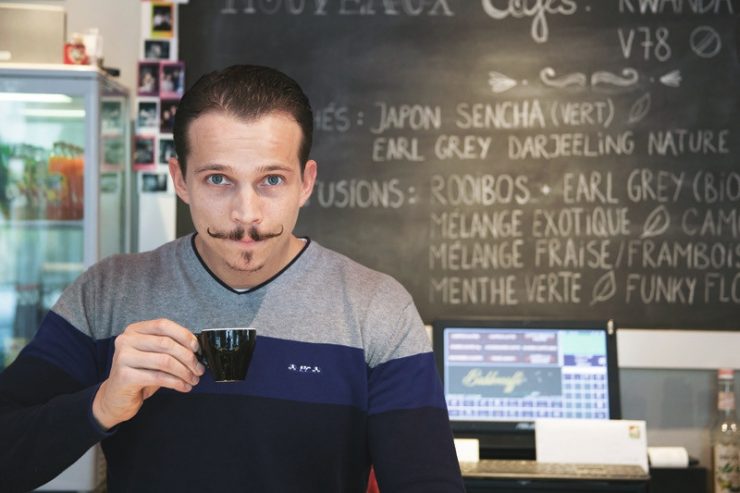 Escher gegen die Krise / Die Brüder Pica liefern Wein und Kaffee nach Hause 