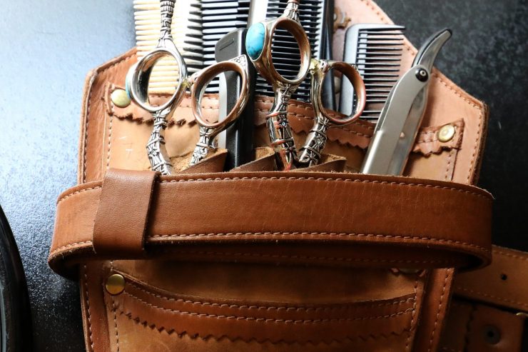 Krisenzeit / Friseurgruppe Ferber bereitet sich auf Wiedereröffnung vor