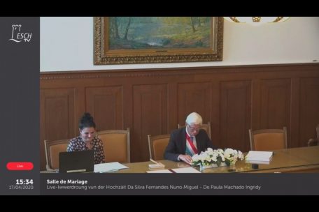 Die erste Liveübertragung einer Hochzeit im Rathaus fand am Freitag statt. Damit ist Esch die erste Gemeinde, die diesen Dienst anbietet.