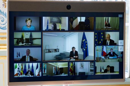 Europa gegen Corona / EU-Staats- und Regierungschefs einigen sich auf Gipfeltreffen über Wiederaufbaufonds