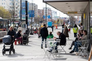 Coronavirus / Schwedens Innenminister droht mit Schließung der Restaurants