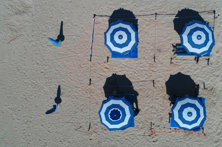 Brüssel / Massive Einbrüche befürchtet: EU-Staaten ringen um den Sommerurlaub