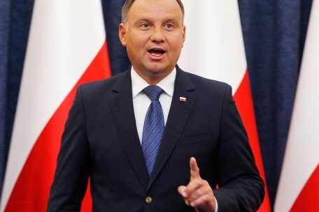 Streit um Präsidentschaftswahl / Coronavirus stürzt Polen ins Politchaos