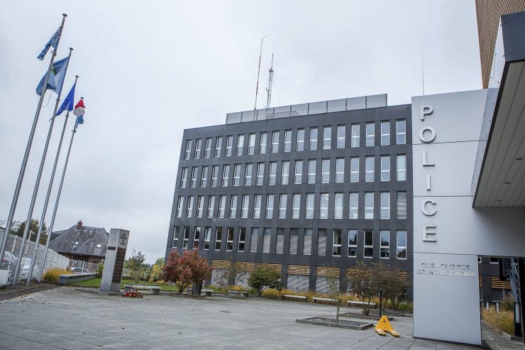 Hausdurchsuchung bei der Polizei / Schwere Vorwürfe gegen Direktor der Region Norden