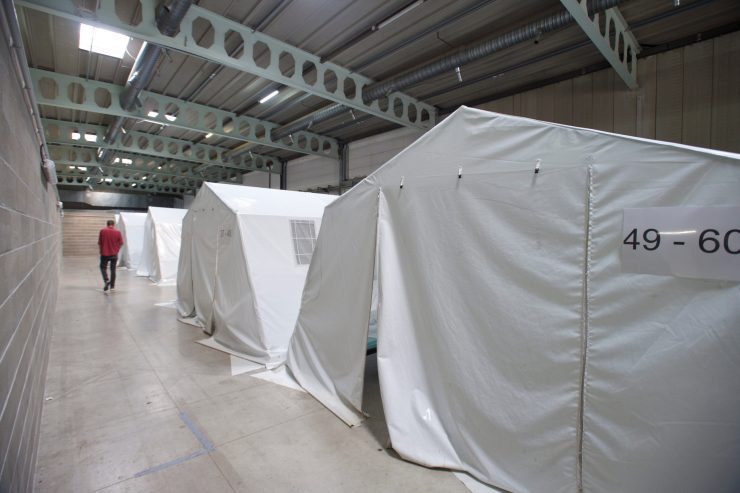 Coronavirus / Mangelhafte Sicherheit? 21 von 60 Geflüchteten in Notunterkunft sind positiv getestet