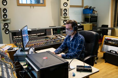 Alain spannt den Bogen / Marco Battistella: „90 Prozent deiner Arbeit haben nichts mit Technik zu tun, sondern mit Psychologie“