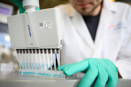 Corona-Epidemie / 3.840 Menschen in Luxemburg positiv auf Corona getestet – Zahl der Toten bleibt bei 96